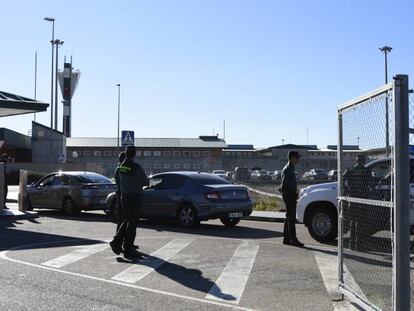 Control de acceso a la cárcel de Estremera (Madrid).