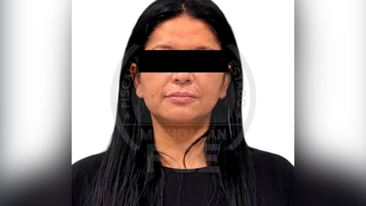 Uruapan official detained in investigation into Carlos Manzo's killing