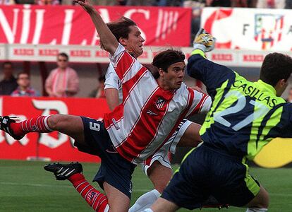 Último derby antes del descenso del Atlético de Madrid. Se disputaba en la jornada 29 y el empate, con goles de Morientes para el Real Madrid y Solari para los rojiblancos, no satisfizo a ninguno de los dos equipos.