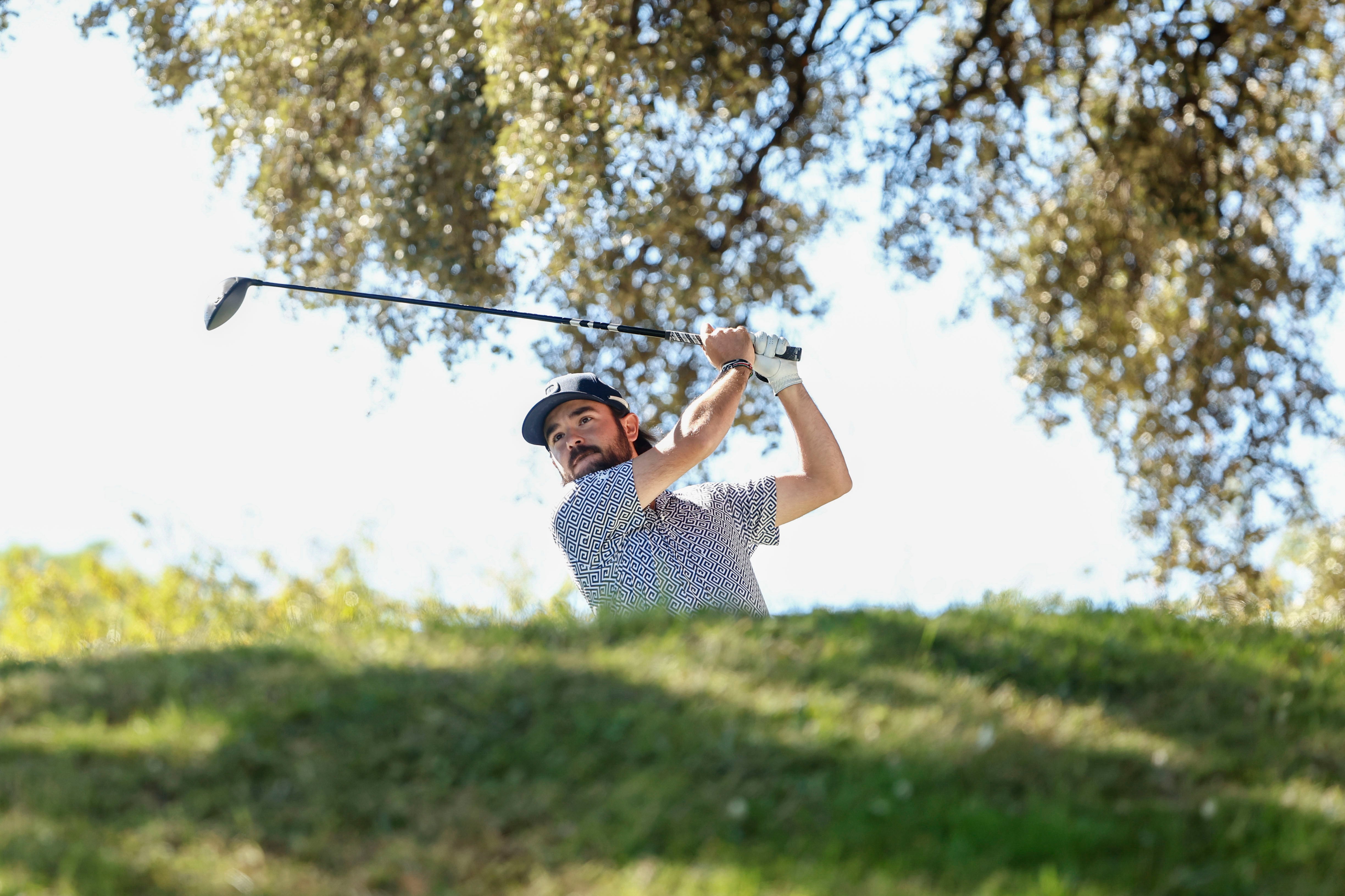 Ángel Hidalgo, de una bandera del Masters de Augusta firmada por Jon Rahm a disputarle el Open de España 