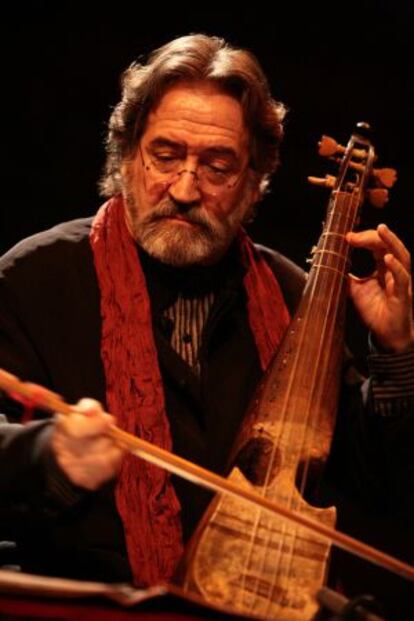 Jordi Savall, violista y director.