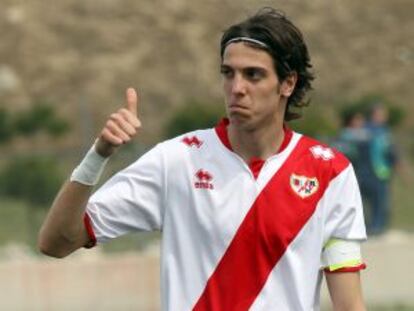 Nicolás Cañizares, durante un partido con los cadetes del Rayo Vallecano
