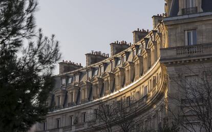 Un bloque de apartamentos en París.