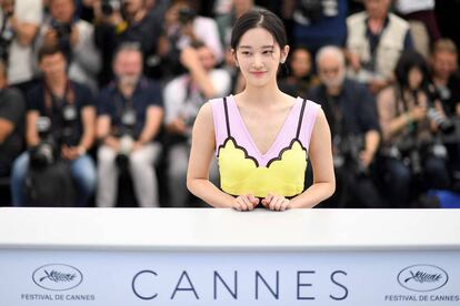 La actriz surcoreana Jun Jong Seo posa durante el photocall de la película 'Burning', el 17 de mayo de 2018.