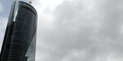 Torre Espacio, situada al norte del madrileño paseo de la Castellana.