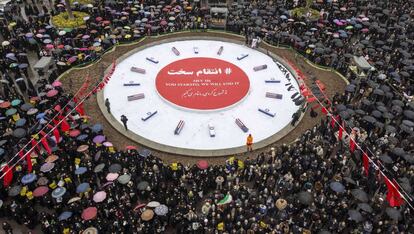 Manifestación de protesta en Irán contra la muerte de Soleimani.