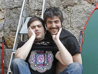 José, a la izquierda, y David Muñoz, el dúo Estopa.