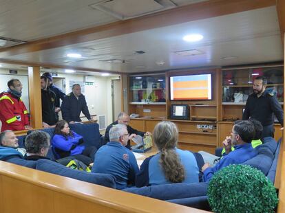 Sala de científicos del 'Hespérides', en la XXXIII Campaña Antártica.