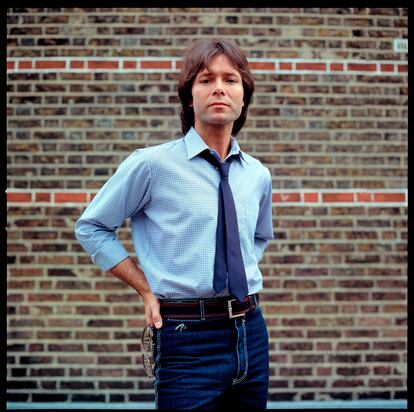 Cliff Richard en Londres en 1982.