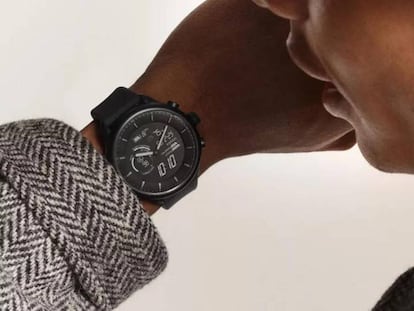 Fossil anuncia un nuevo smartwatch muy atractivo y de gran batería