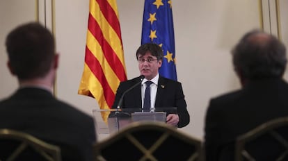 Carles Puigdemont durante una conferencia en Bruselas.