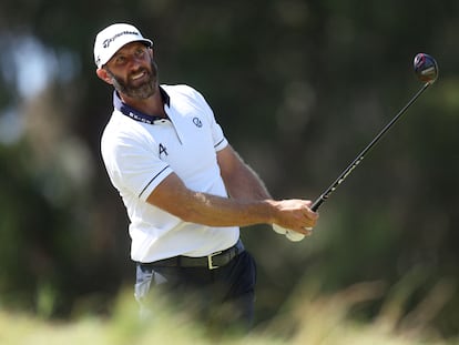 Dustin Johnson, durante la primera jornada en el torneo del LIV en Valderrama.