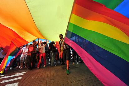 La asistencia a la manifestación del Orgullo Gay de Estambul crece año tras año.