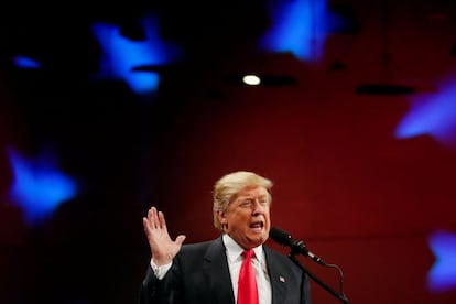 El presidente electo de EE UU, Donald Trump, en un 'meeting' de su gira de agradecimiento por su victoria.