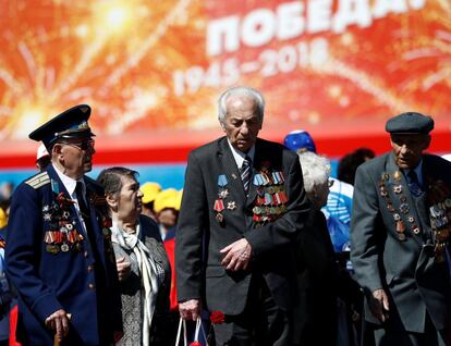 Veteranos participan en el desfile del Día de la Victoria, marcando el 73 aniversario de la victoria sobre la Alemania nazi en la Segunda Guerra Mundial.
