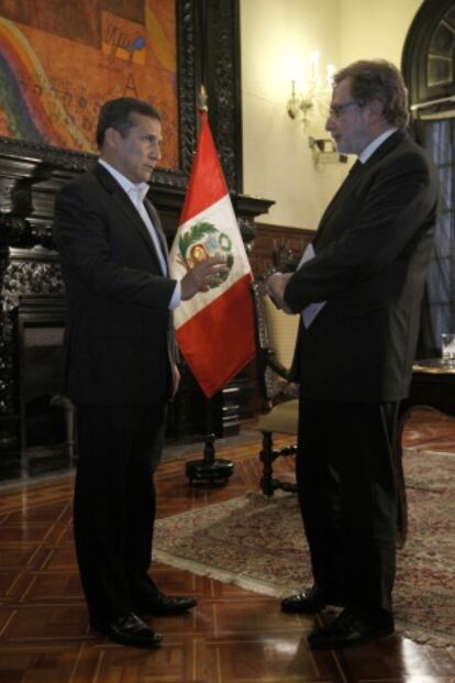 Ollanta Humala y Juan Luis Cebrián, en el Palacio de Gobierno de Lima.