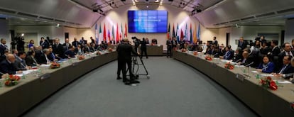 Vista general del comienzo de la reunión de la OPEP en Viena.