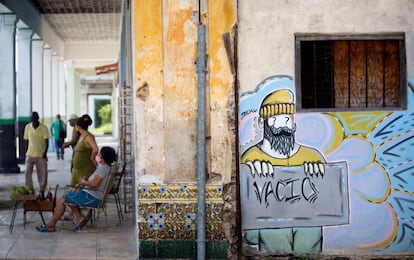 Vista de um mural em Havana (Cuba) em 1º de setembro. O banco central anunciou recentemente a legalização das criptomoedas