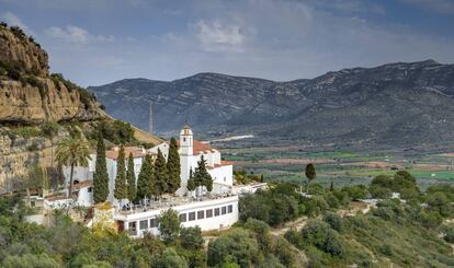 La ermita de la Pietat, en la Sierra de Godall (Ulldecona).