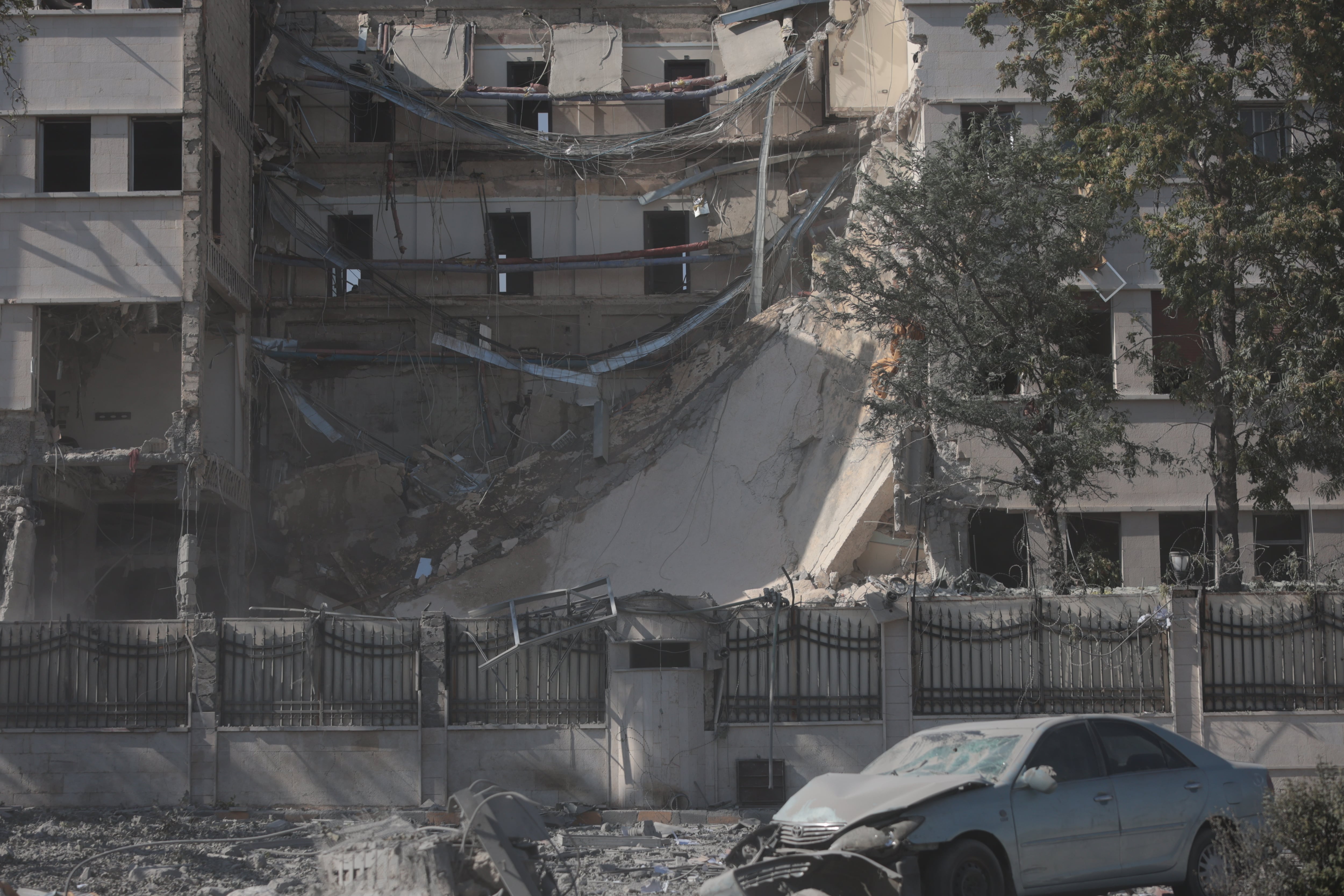 Last hour of the conflict in the Middle East, live | Israel hits Damascus and leaves at least five dead and 18 injured | International