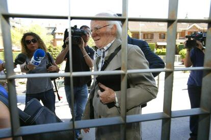 El expresidente de la SGAE, Eduardo Bautista hoy a su llegada a los juzgados de Majadahonda
Juzgados Majadahonda tedy .Juan Carlos Hidalgo.