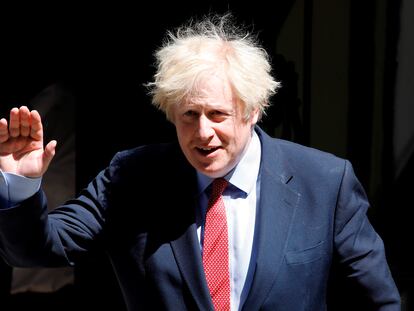Boris Johnson, este miércoles, en la puerta de Downing Street, en Londres.