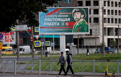 Cartel a favor de la guerra en San Petersburgo, Rusia