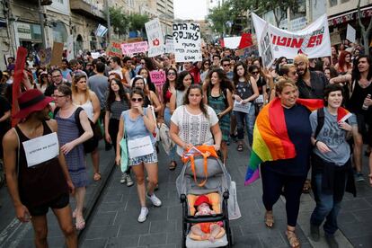 Manifestación en favor de la libertad en la vestimenta de las mujeres en Jerusalén, en mayo.