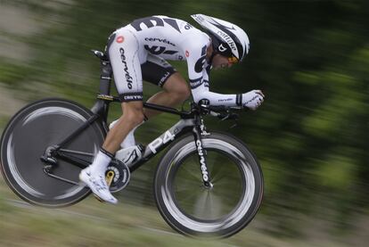 Carlos Sastre, en la contrarreloj individual de Annecy del Tour 2010.