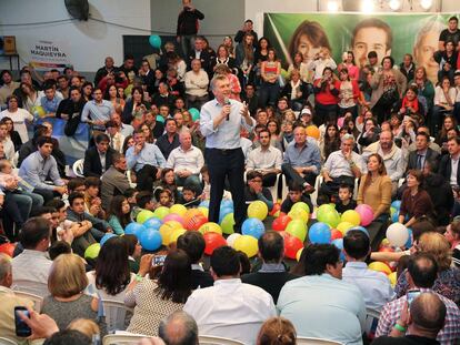 O presidente Mauricio Macri fala durante evento de campanha em Santa Rosa, capital da província de La Pampa.