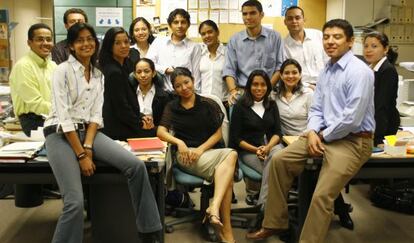 Estudiantes latinoamericanos becados por una entidad financiera española en 2006.