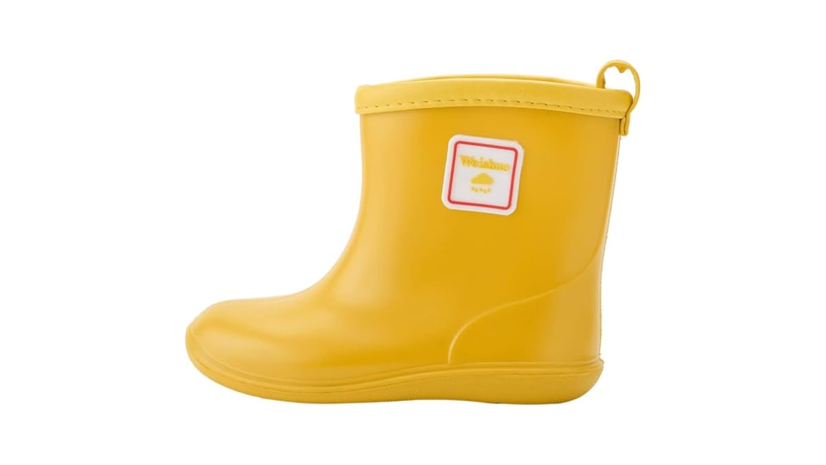 Botas de agua amarillas clásicas.
