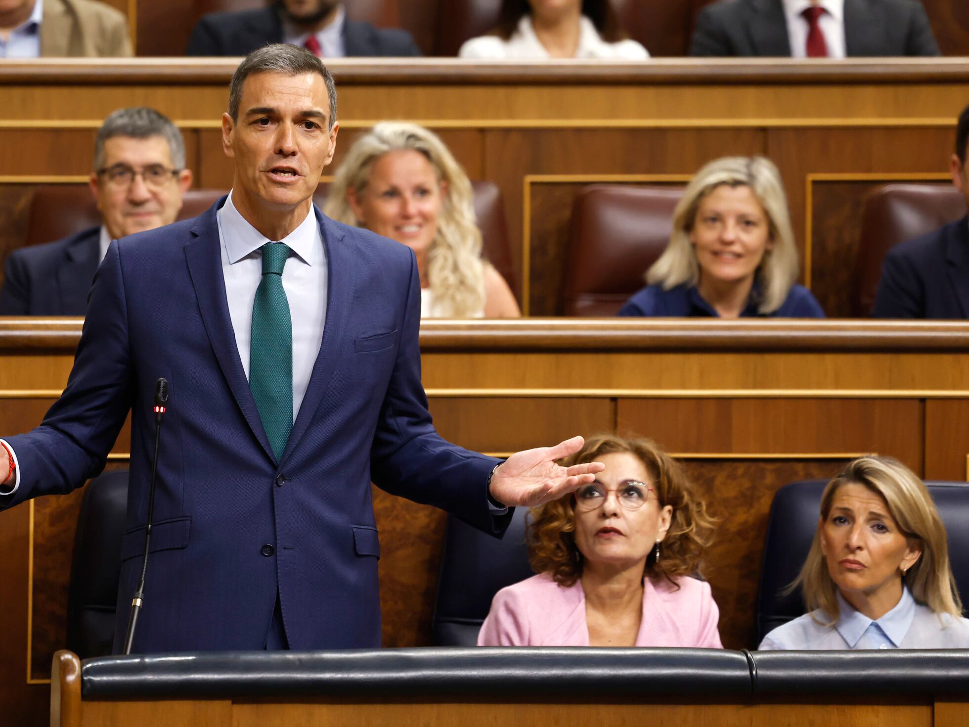 La crónica | Sánchez defiende al fiscal general y escapa de las acusaciones del PP | España | EL PAÍS