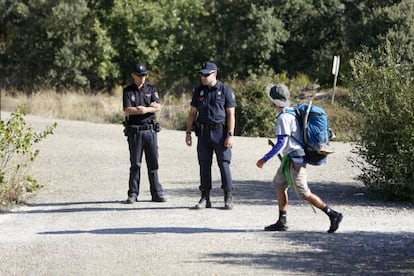 Despliegue policial en busqueda de la peregrina americana. 