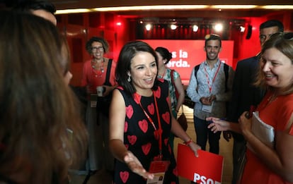 La diputada socialista Adriana Lastra en el Palacio Municipal de Congresos.