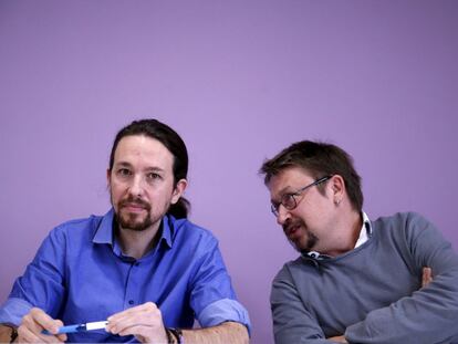 El líder de Podemos, Pablo Iglesias, y el de En Comú Podem, Xavier Domènech.