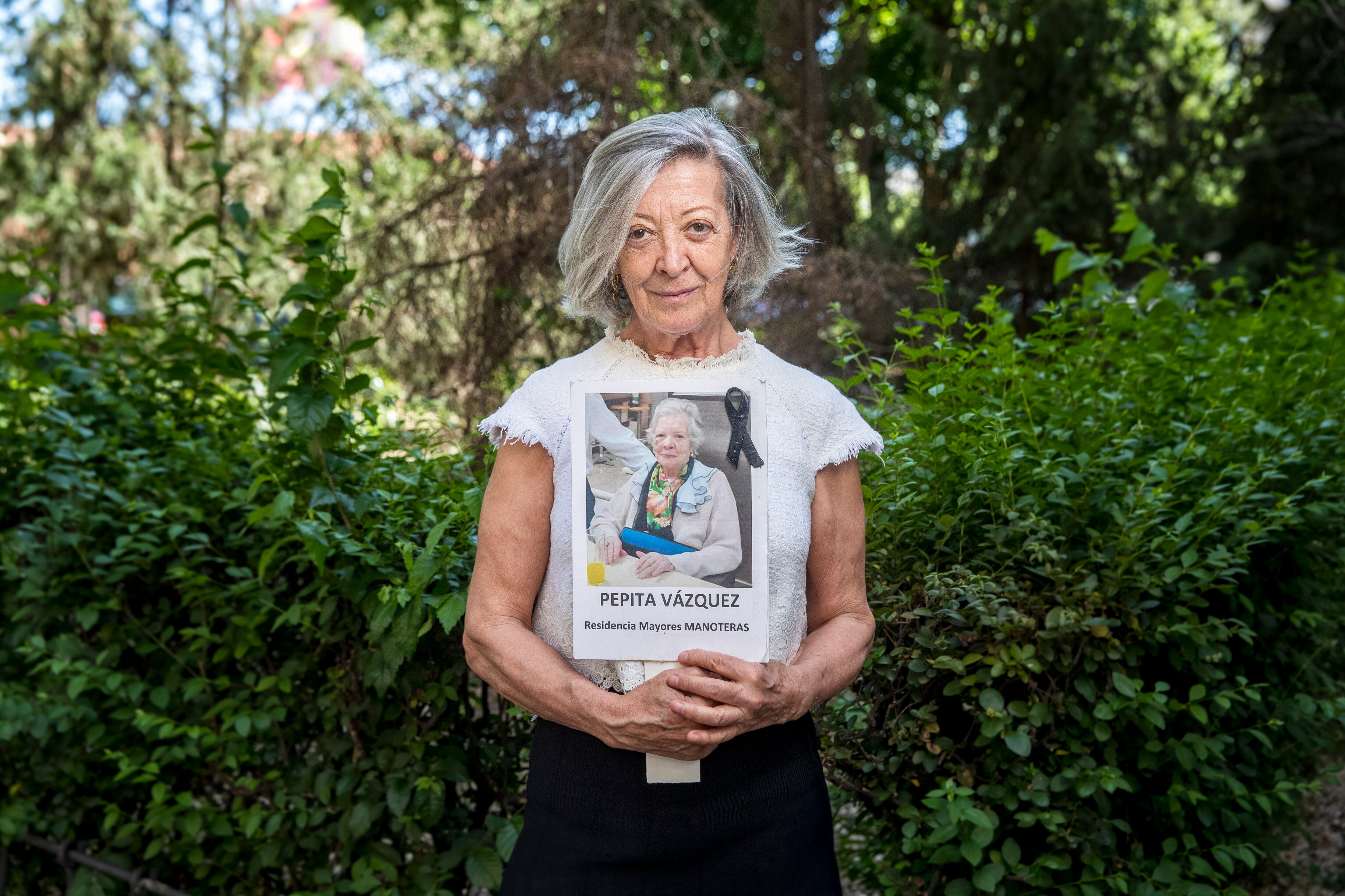 Concha Quirós, cuya madre vivía en una residencia de Madrid y murió tras contagiarse de covid.