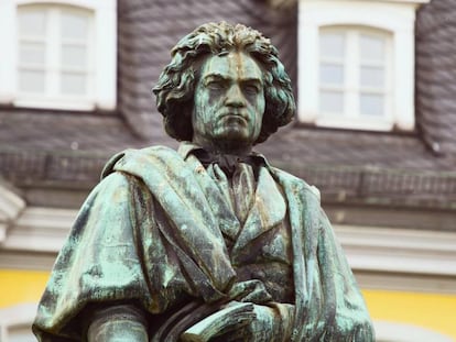 Estatua de Beethoven en Bonn, Alemania.