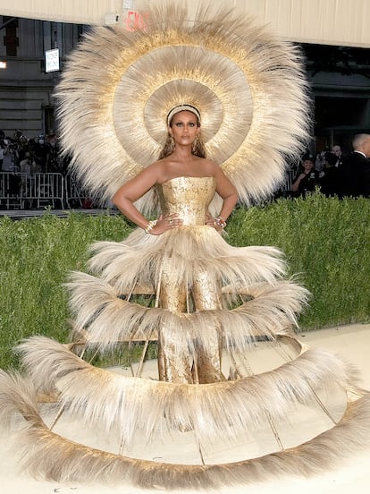 A sus 67 años, Iman sigue siendo todo un icono de estilo, como lo demuestra su aparición en la Gala Met de 2021.