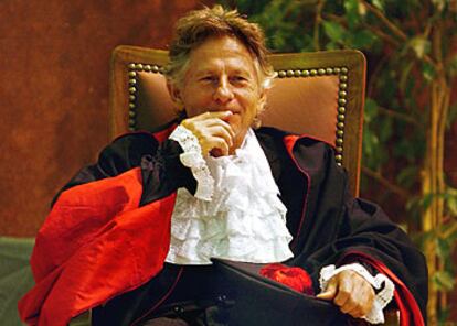 Roman Polanski, tras ser investido doctor <i>honoris causa</i> por la Universidad de Roma.