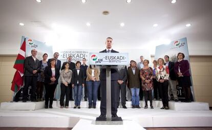 Urkullu, durante la presentación esta mañana en Vitoria del programa económico del PNV para el 21-O.
