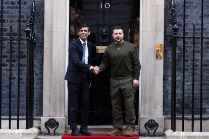 Ukraine's President Volodymyr Zelenskiy and British Prime Minister Rishi Sunak meet outside Number 10 Downing Street in London.