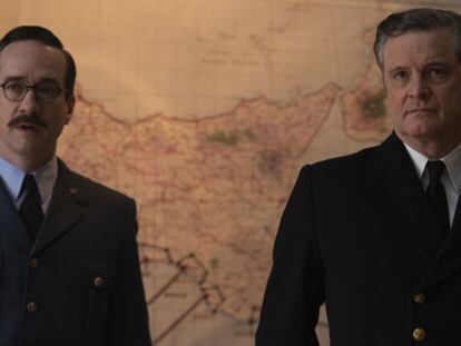 Matthew Macfadyen y Colin Firth en 'El arma del engaño'. En el vídeo, tráiler de la película.