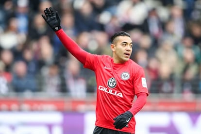 Marco Fabián fichó por el Eintracht Frankfurt en diciembre de 2015.