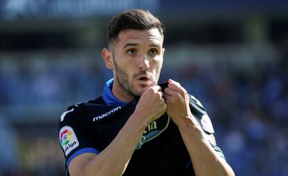 Lucas Pérez celebra su gol en Málaga.