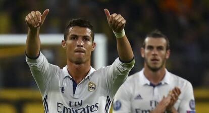 Cristiano Ronaldo celebra um gol em Dortmund.