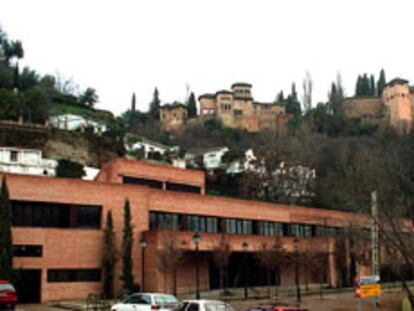 El edificio del Rey Chico, ayer, después de ser adecentado