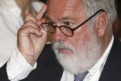 El ministro español de Agricultura, Miguel Arias Cañete, participa en una sesión plenaria de la reunión ministerial de la Organización Mundial del Comercio (OMC) en Nusa Dua, Bali, Indonesia, hoy, miércoles 4 de diciembre de 2013.