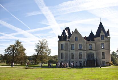 El castillo del Domaine de Boisbuchet es el escenario de un campamento de verano inusual, donde diseñadores y arquitectos contemporáneos se reunen para dar rienda suelta a su creatividad.