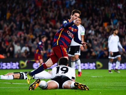 Messi celebra su gol número 500 como profesional.